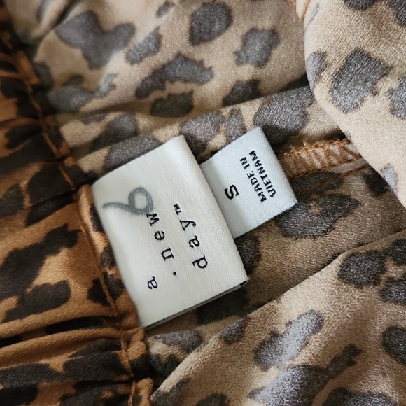 Animal print shorts with belt pockets small lounge casual cute Lagenlook beachy - Picture 4 of 8